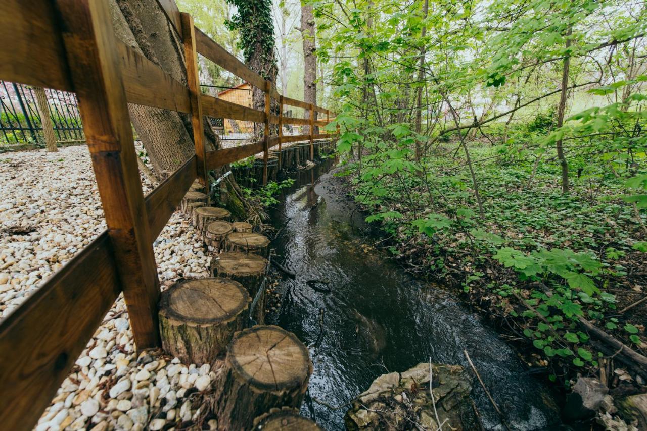 Shubu Zen Vendeghaz Hotell Szilvásvárad Exteriör bild