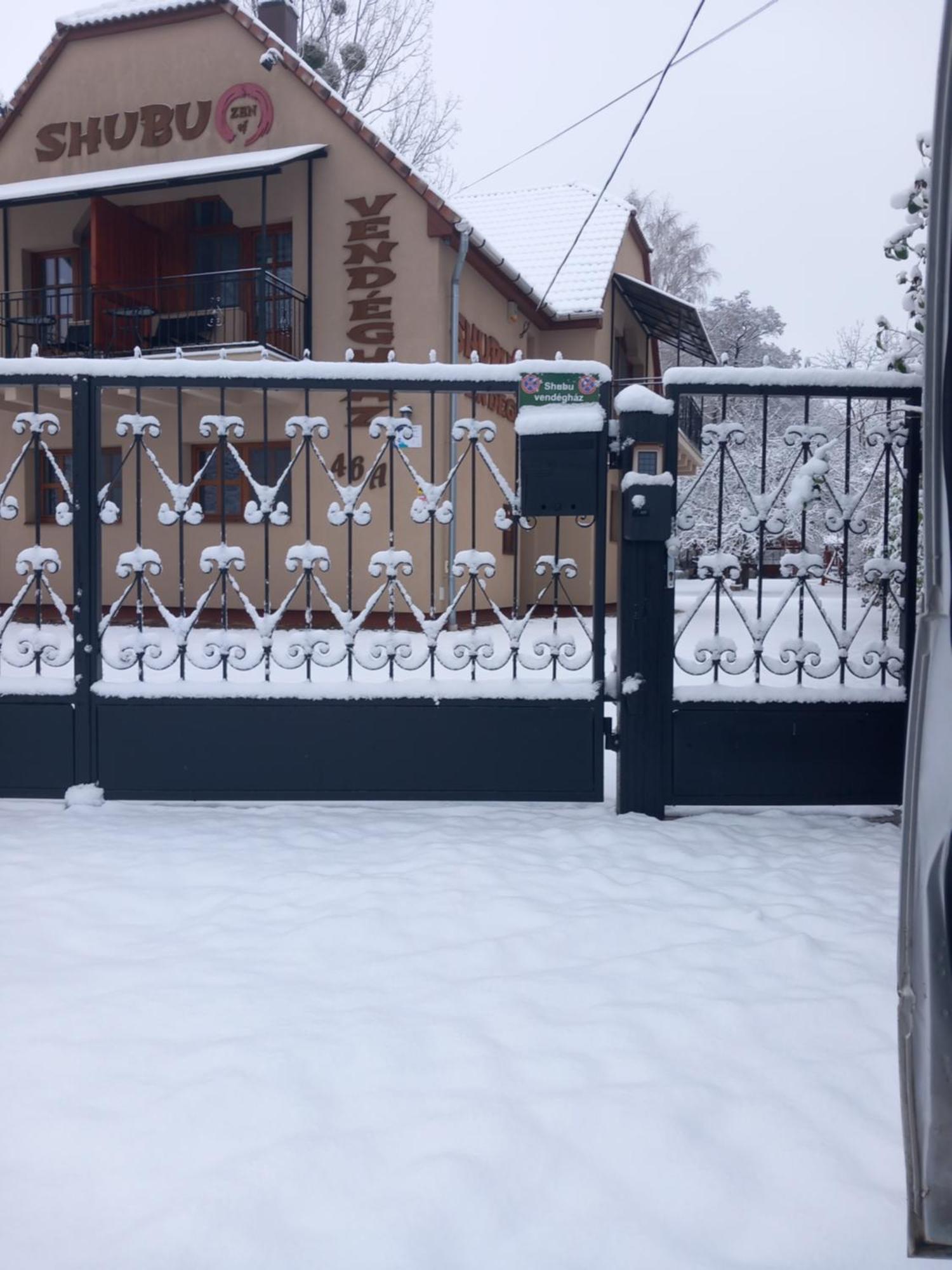 Shubu Zen Vendeghaz Hotell Szilvásvárad Exteriör bild