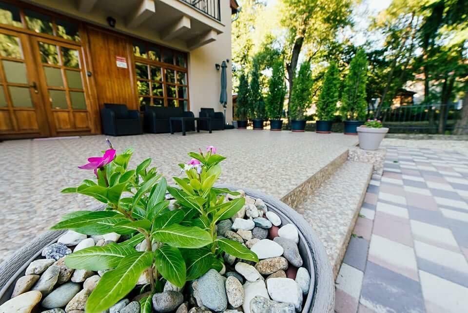 Shubu Zen Vendeghaz Hotell Szilvásvárad Exteriör bild